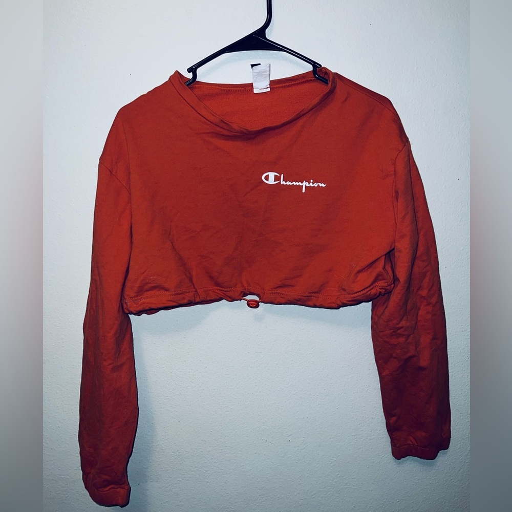 Women crop top.